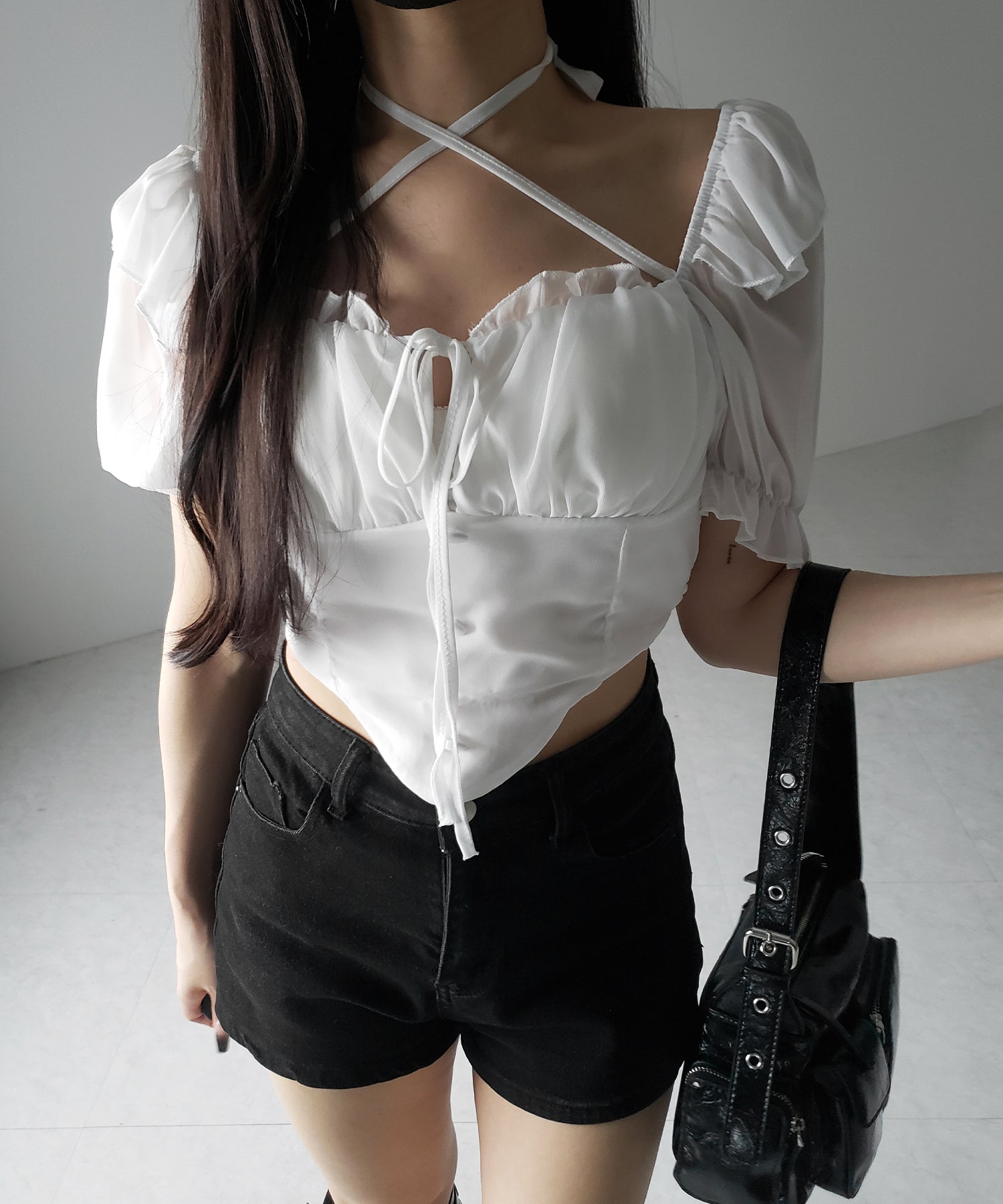 【 ２color ／ ２WAY 】フロントリボンクロスネック半袖シフォンブラウス ／ front ribbon cross neck short sleeve chiffon blouse