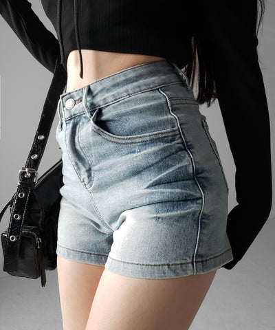 ハイウエストタイトデニムショートパンツ ／ high waist tight short pants