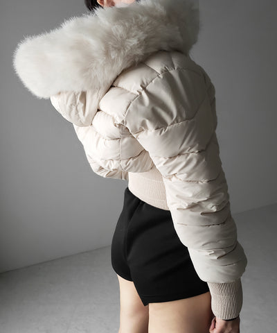 ウエストマークファーフードレディフェイクダウンジャケット ／ waist mark fur hooded lady fake down jacket