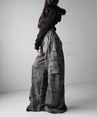 【 裾絞り可能２WAY 】カモフラヴィンテージサイドラインタックワイドスウェットパンツ ／ camouflage vintage side line tuck wide sweatpants