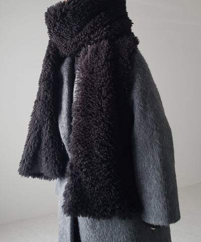 ボリュームフラッフィーシャギーボアマフラー ／ volume fluffy shaggy boa muffler