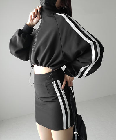 【 セットアップ着用可能 】サイドラインハイウエストミニスカート ／ sideline high waist mini skirt
