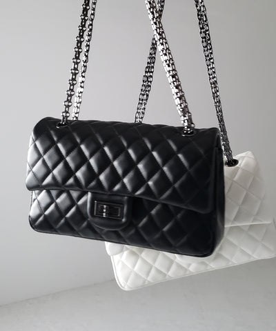 【 ２color 】キルティングチェーンスクエアショルダーバッグ ／ quilting chain square shoulder bag