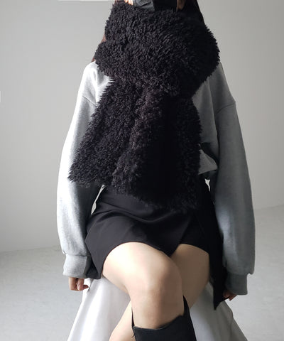 ボリュームフラッフィーシャギーボアマフラー ／ volume fluffy shaggy boa muffler