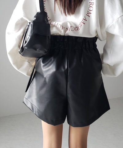 【 ４COLOR 】ハイウエストシャーリングレザーショートパンツ