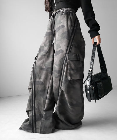 【 裾絞り可能２WAY 】カモフラヴィンテージサイドラインタックワイドスウェットパンツ ／ camouflage vintage side line tuck wide sweatpants