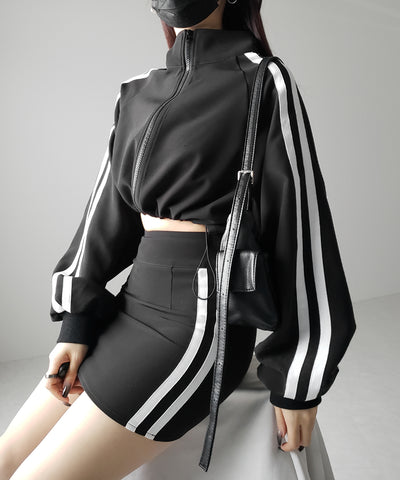 【 セットアップ着用可能 】サイドラインハイウエストミニスカート ／ sideline high waist mini skirt