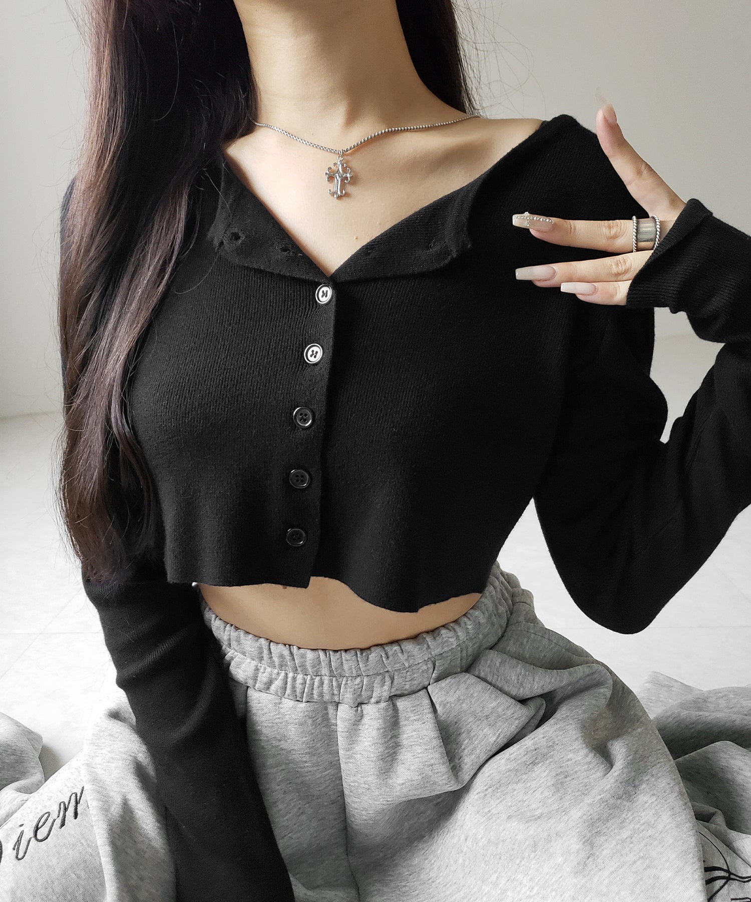 ミニボタンショートリブニットカーディガン ／ mini button short rib knit cardigan