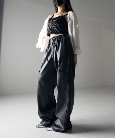 【 ４size／２color 】２WAY フェイクレザーワイドカーゴパンツ