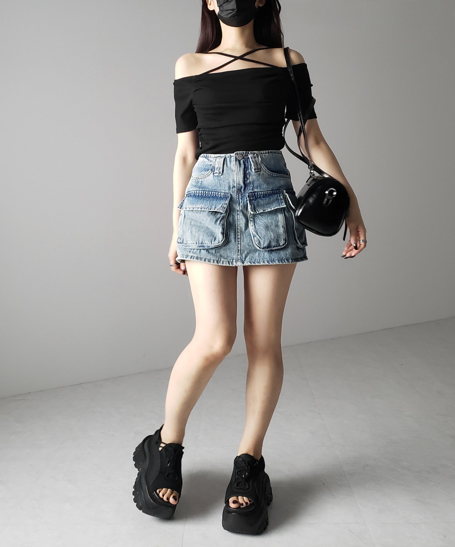 ３ポケットカーゴデニムミニスカートパンツ ／ 3-pocket cargo denim mini skirt pants