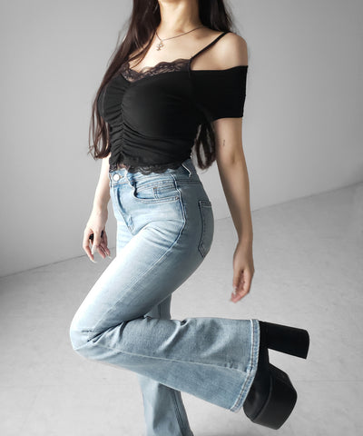 【４size 】美脚ハイウエストストレッチフレアデニム ／ slim leg High waist stretch flare denim
