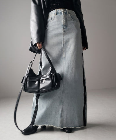 サイドラインバックスリットウォッシュデニムロングスカート ／ Sideline back slit washed denim long skirt