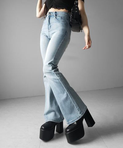 【４size 】美脚ハイウエストストレッチフレアデニム ／ slim leg High waist stretch flare denim