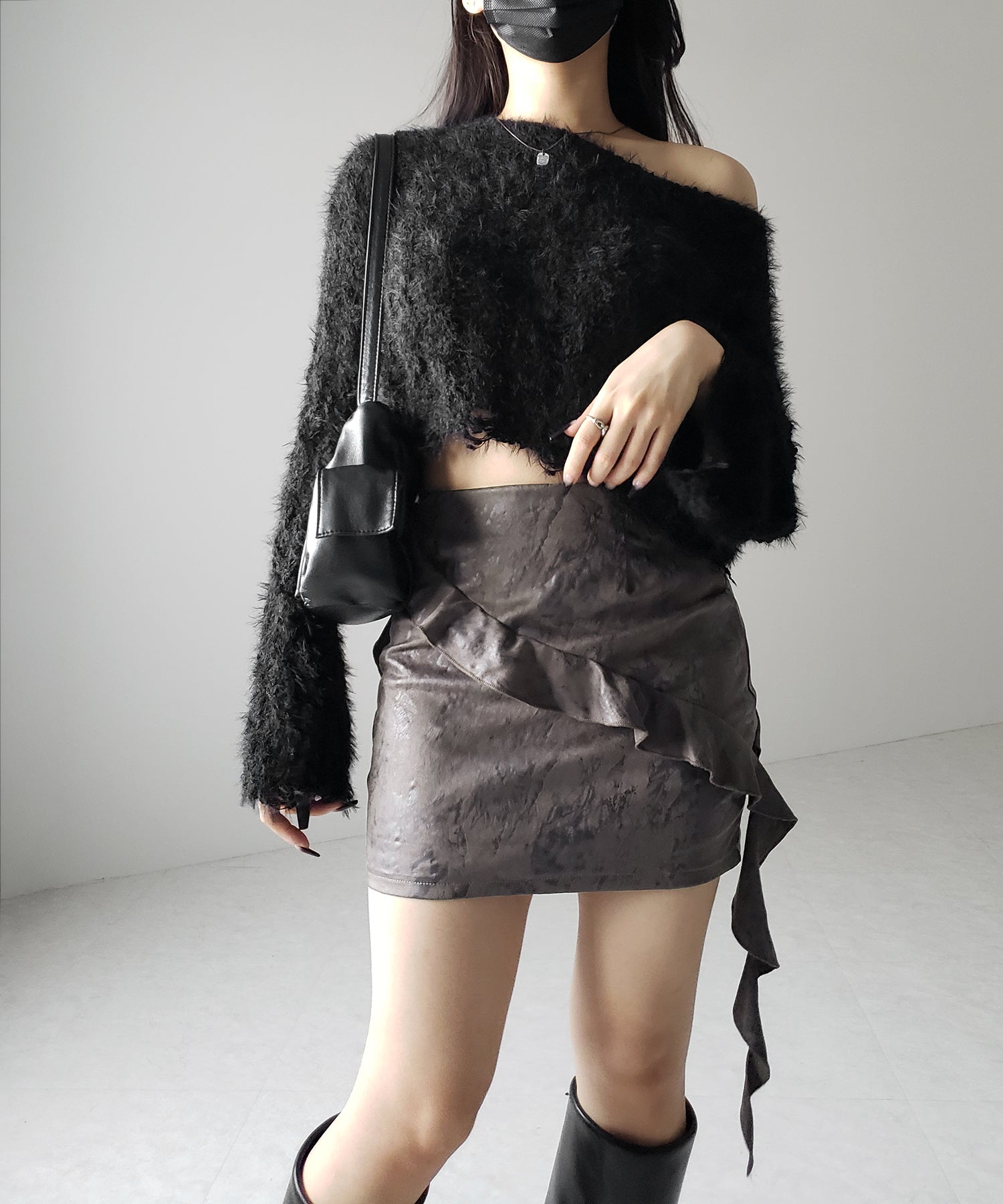 【 ２color 】ヴィンテージスエードアシンメトリーフリルミニスカート／ vintage suede asymmetry frill mini skirt
