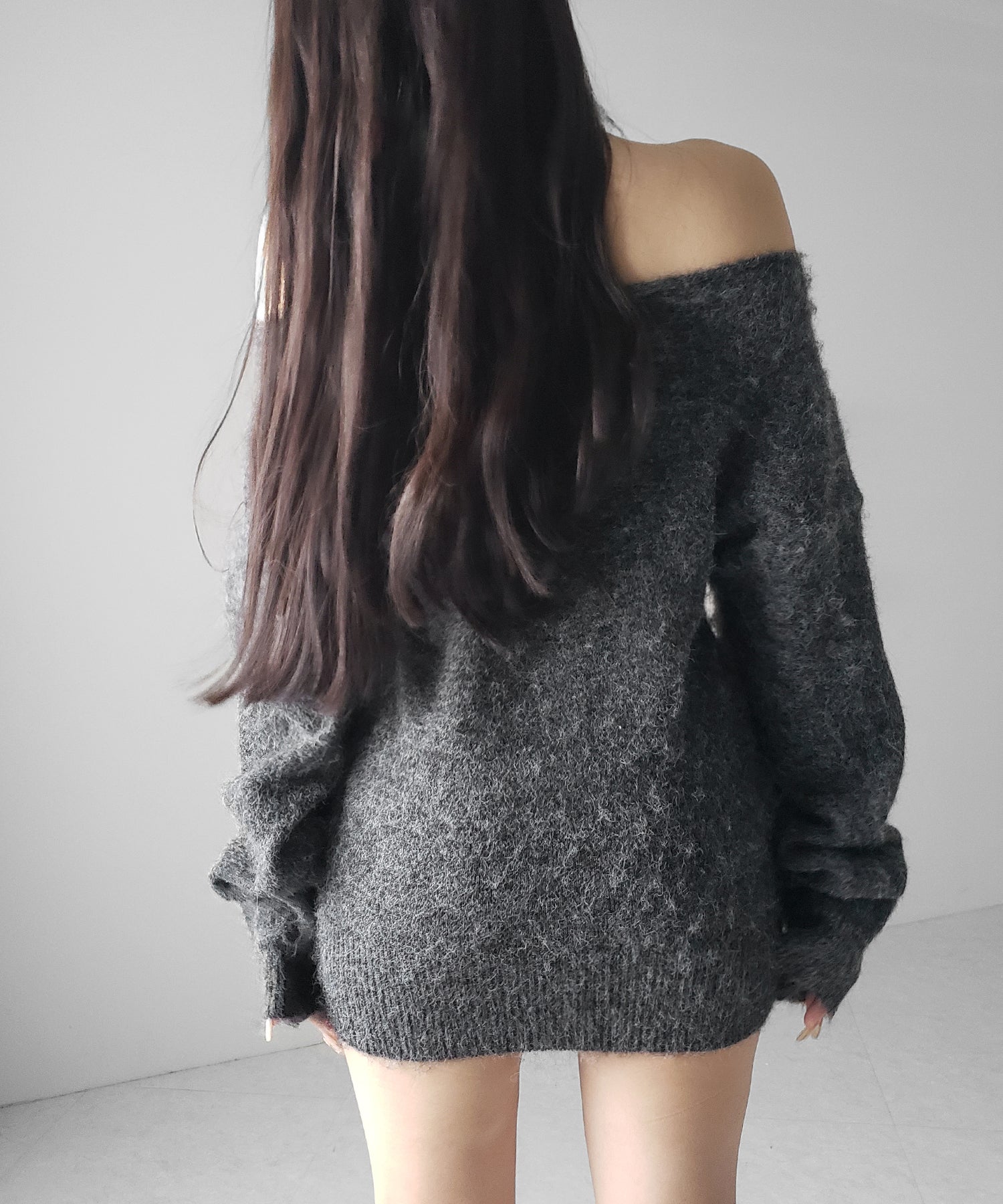 オフショルダーレディニットミニワンピース ／ off shoulder lady knit mini onepiece