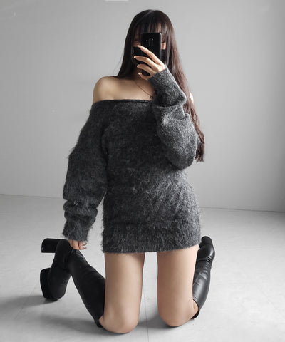 オフショルダーレディニットミニワンピース ／ off shoulder lady knit mini onepiece