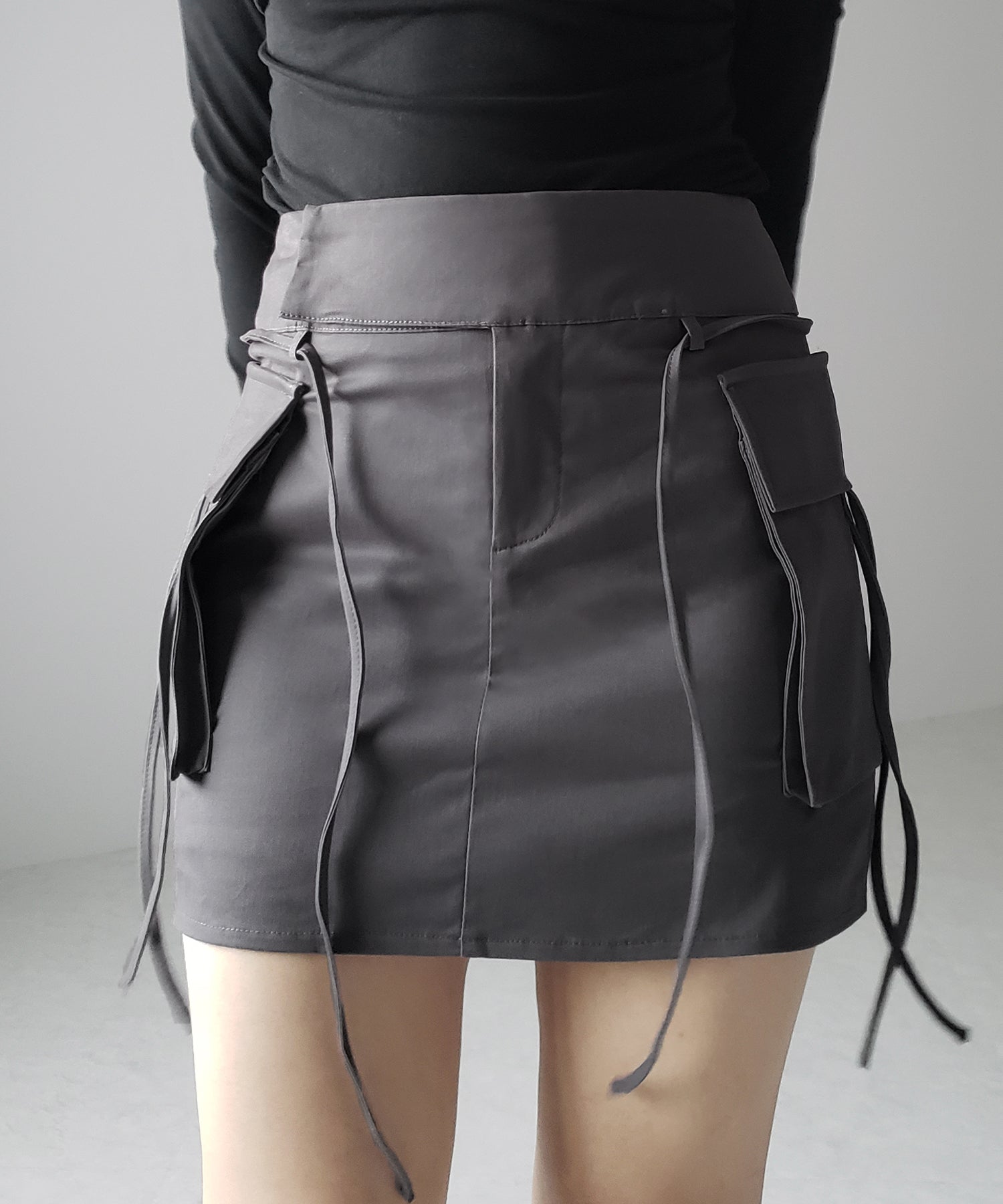 【 ２WAY 】３ストラップリボンカーゴミニスカート ／ three strap ribbon cargo mini skirt