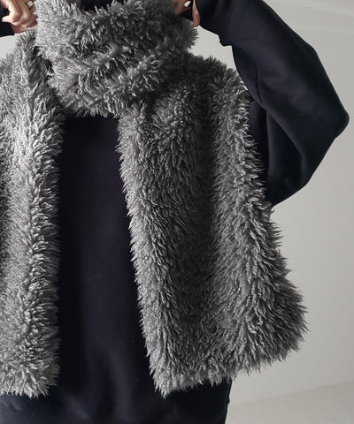 ボリュームフラッフィーシャギーボアマフラー ／ volume fluffy shaggy boa muffler