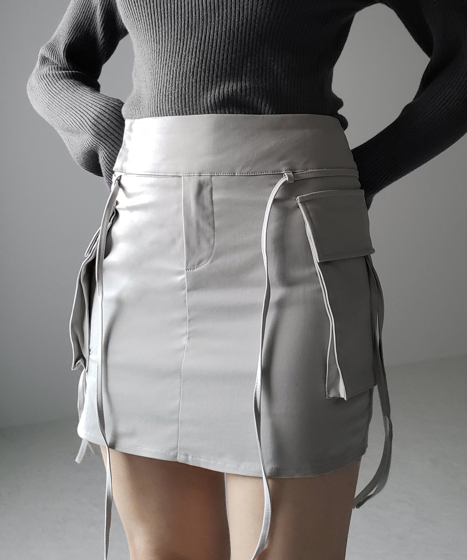 【 ２WAY 】３ストラップリボンカーゴミニスカート ／ three strap ribbon cargo mini skirt