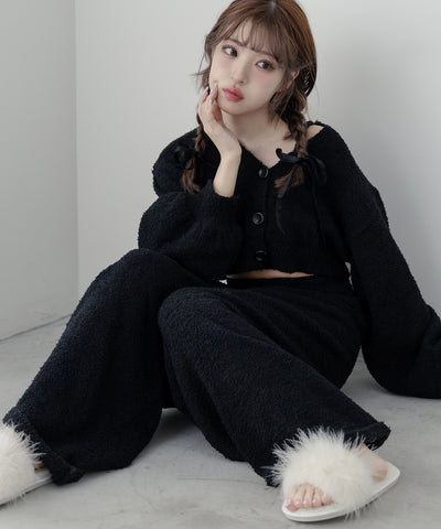 【 MINAMIさん着用 】フェザーファールームシューズ ／ feather fur room shoes