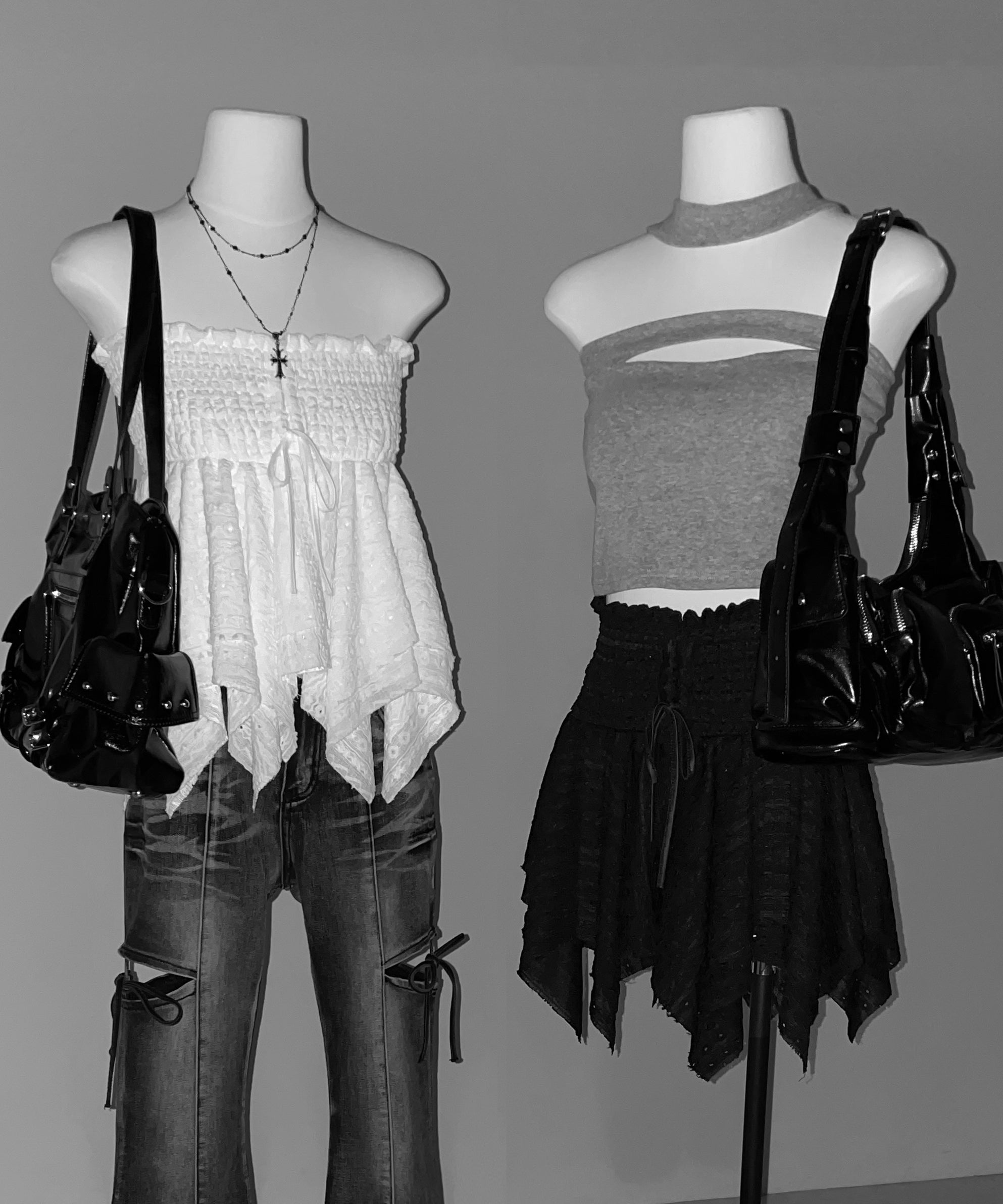 【 トップスとしても使える２WAY 】シャーリングリボンフリルビスチェミニスカート ／ shirring ribbon frill bustier mini skirt
