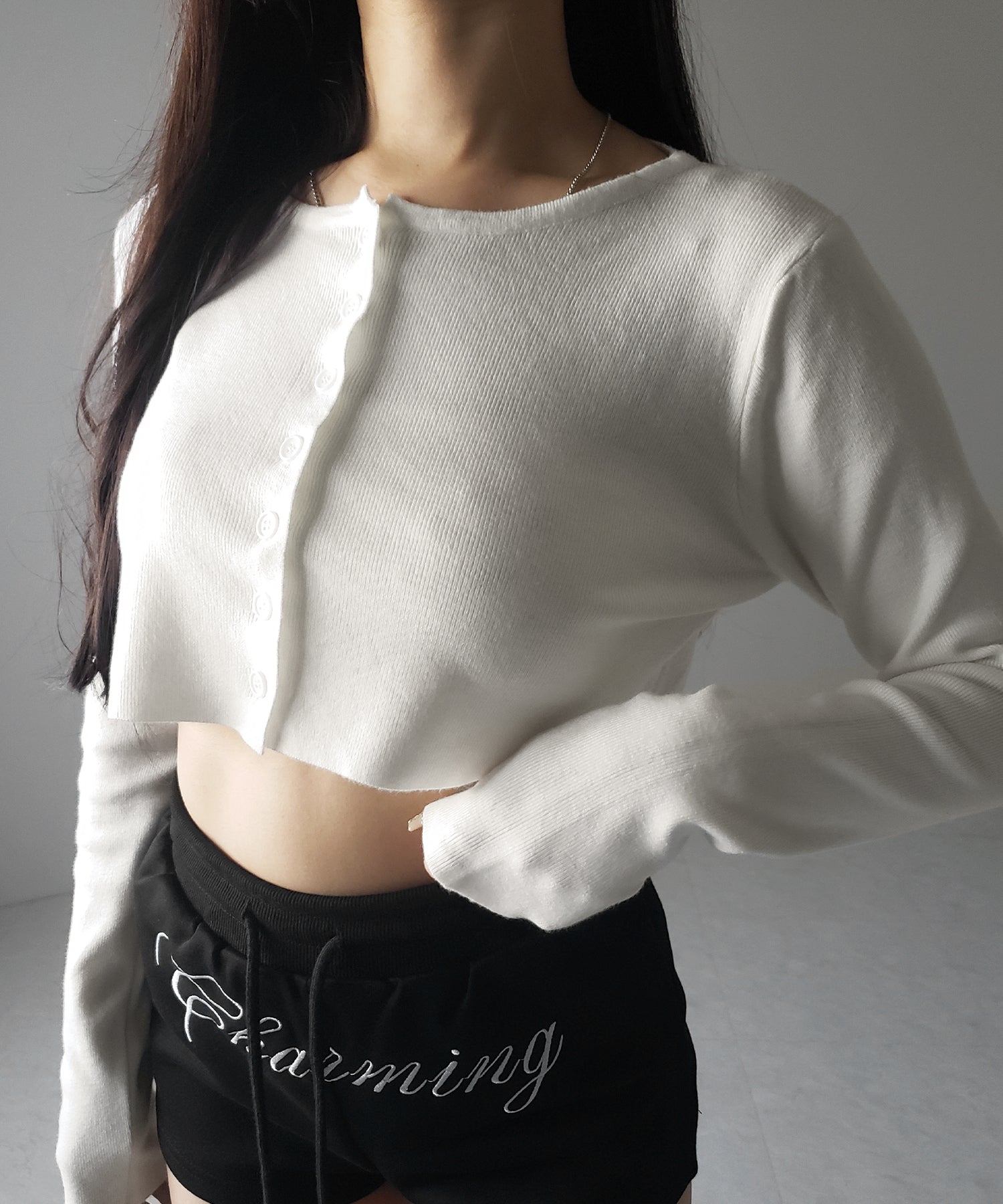 ミニボタンショートリブニットカーディガン ／ mini button short rib knit cardigan