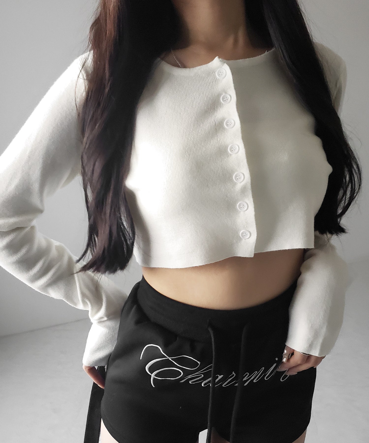 ミニボタンショートリブニットカーディガン ／ mini button short rib knit cardigan