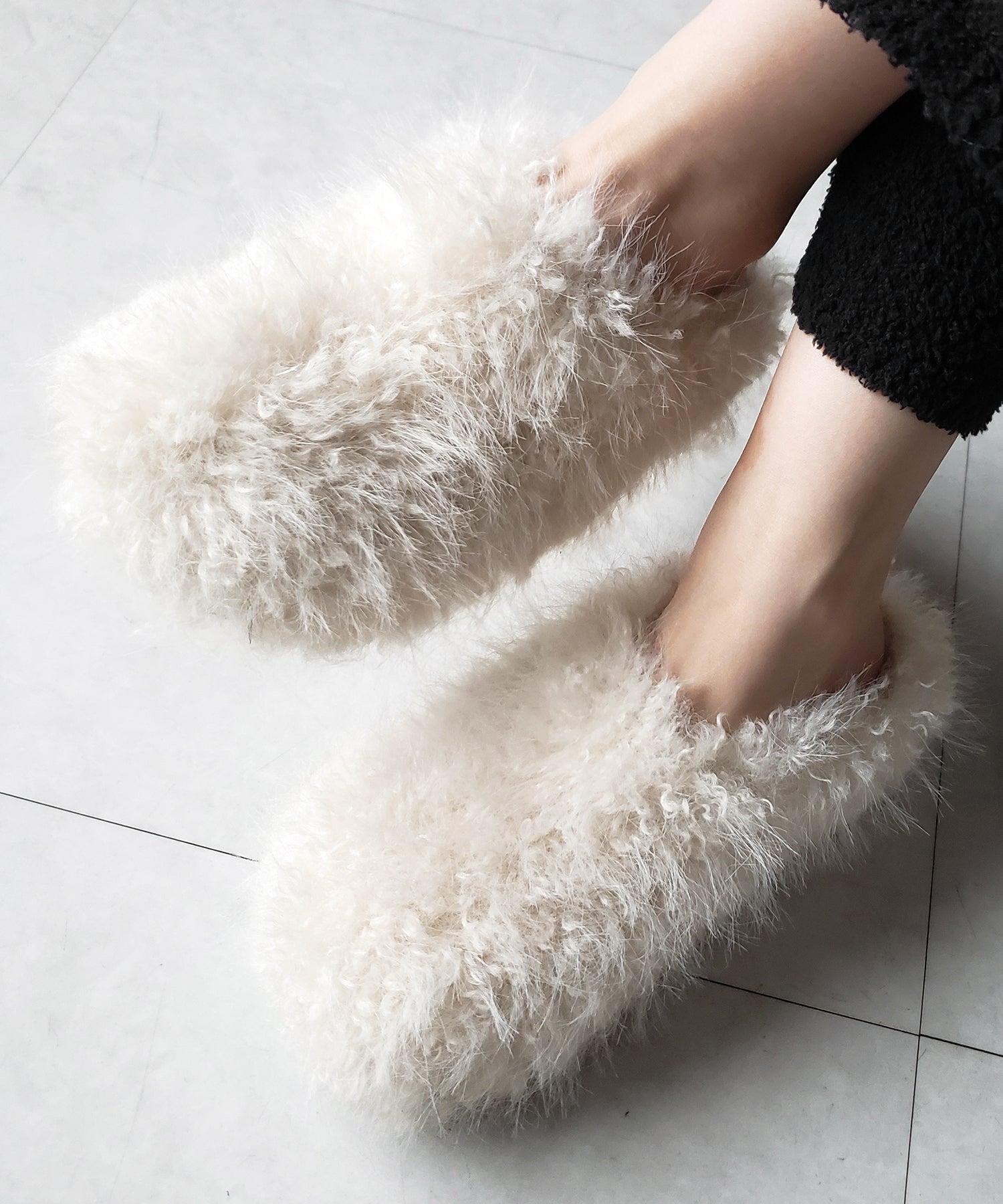 クリンクルフェイクファールームシューズ ／ crinkle fake fur room shoes