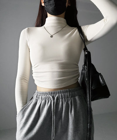 【 カップ付き ／ 裏起毛 】プチハイネックシャーリングショートカットソートップス