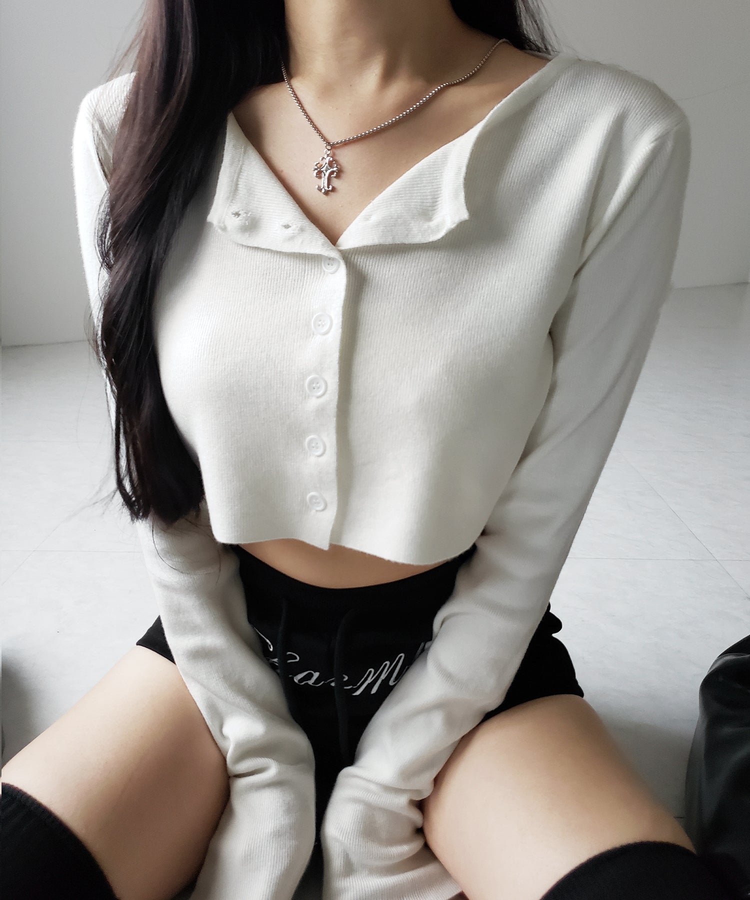ミニボタンショートリブニットカーディガン ／ mini button short rib knit cardigan