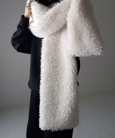 ボリュームフラッフィーシャギーボアマフラー ／ volume fluffy shaggy boa muffler