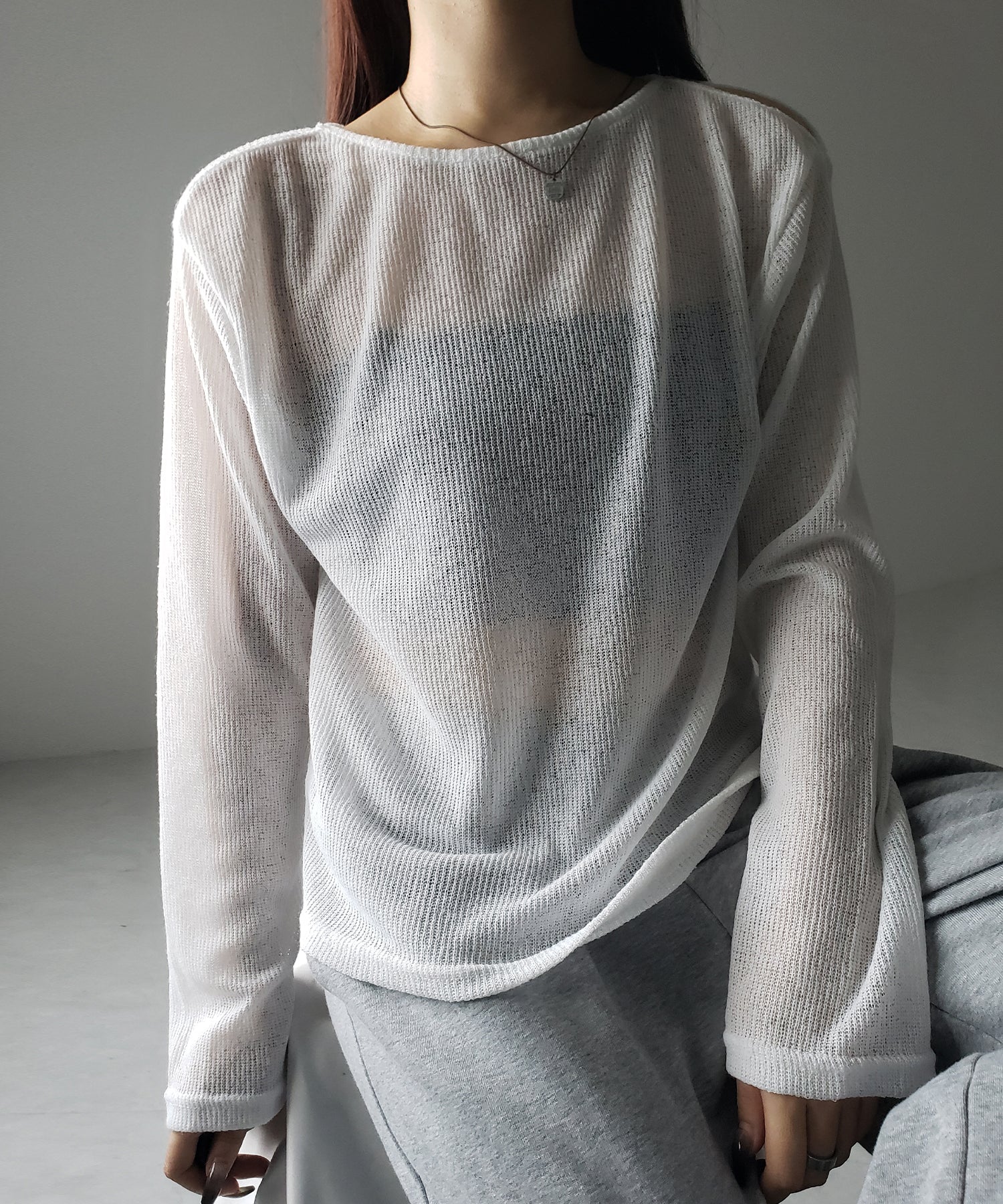 【 ３color 】カットアウトショルダールーズシアートップス ／ cutout shoulder loose sheer tops