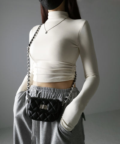 【 カップ付き ／ 裏起毛 】プチハイネックシャーリングショートカットソートップス