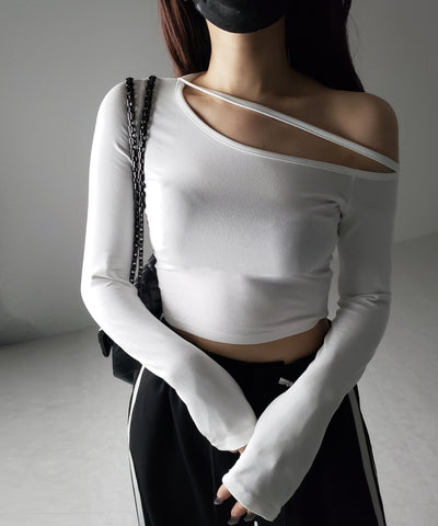 【 ３color 】ストラップワンショルダーショートカットソートップス ／ strap one shoulder short cutsew tops