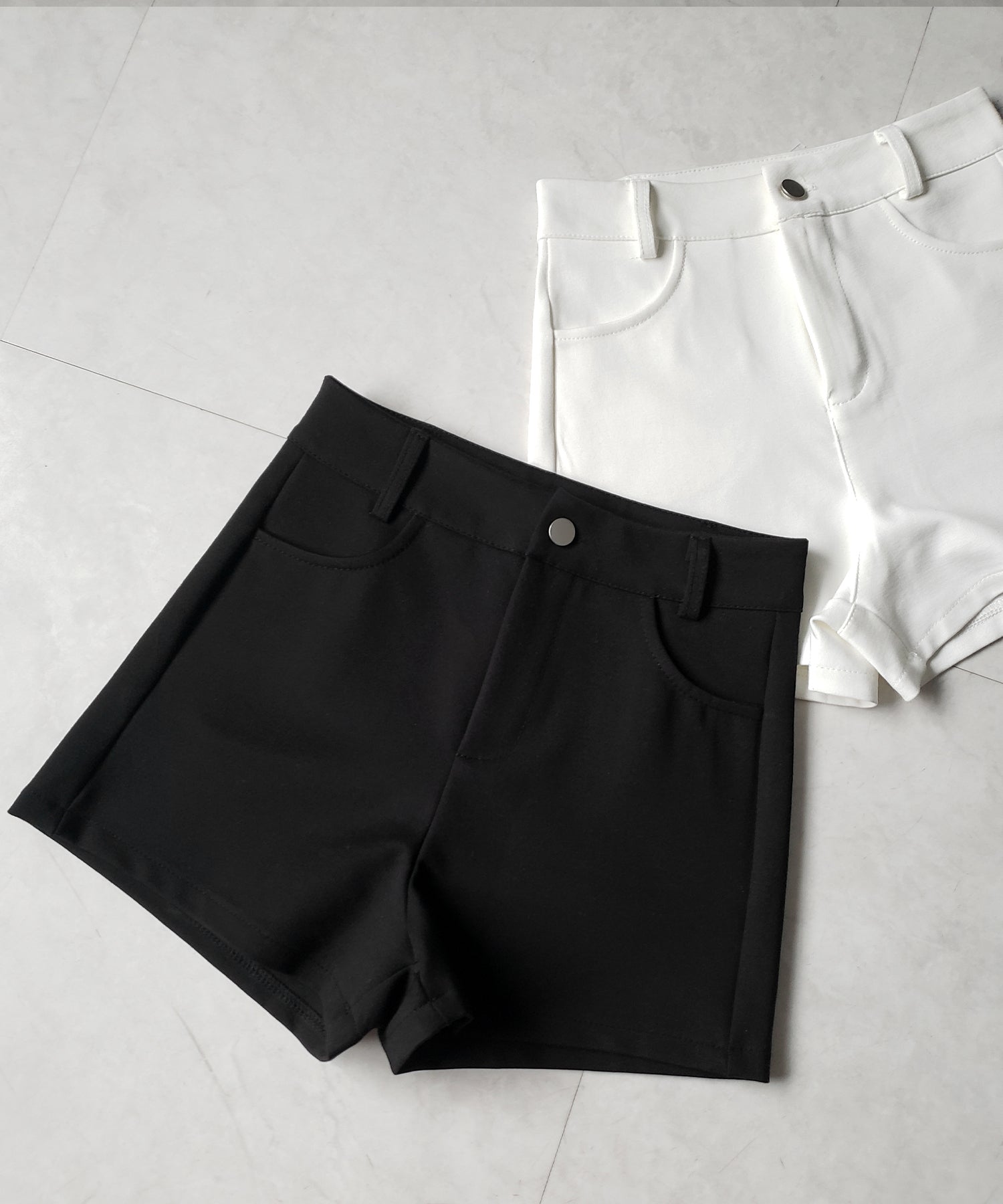 【 ２color ／４size 】ハイウエストタイトスパンショートパンツ ／ high waist tight span short pants