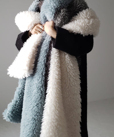 ボリュームフラッフィーシャギーボアマフラー ／ volume fluffy shaggy boa muffler