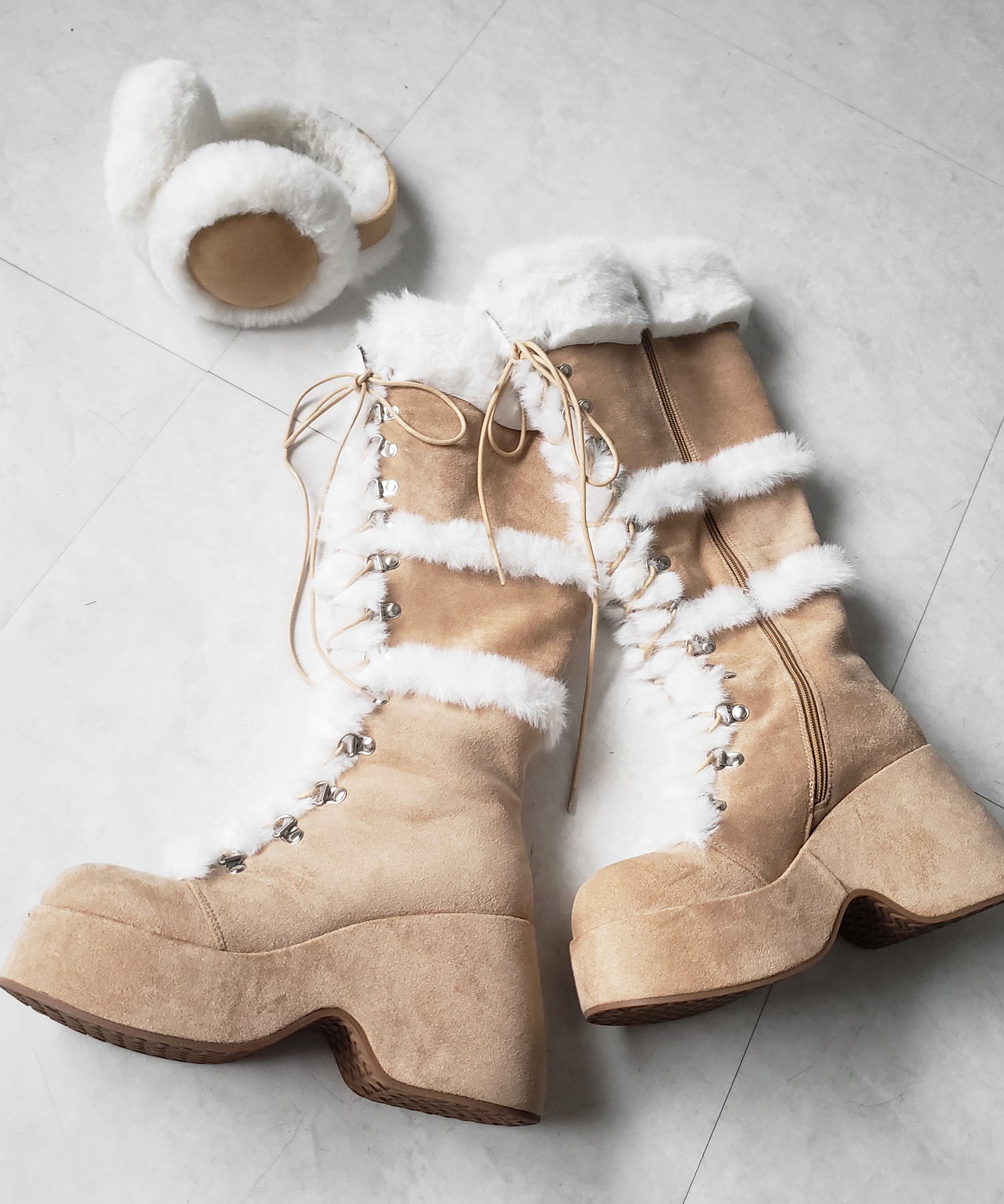 厚底レースアップムートンロングブーツ ／ platform laceup mouton long boots