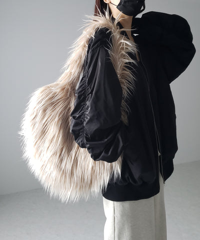 【 ４color 】シャギーファーハートショルダーバッグ ／ shaggy fur heart shoulder bag