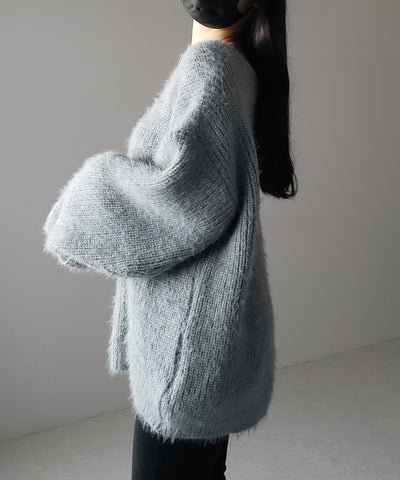 【 ５color 】クロスストラップカットアウトルーズシャギーニット