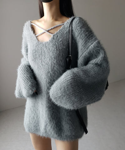 【 ５color 】クロスストラップカットアウトルーズシャギーニット