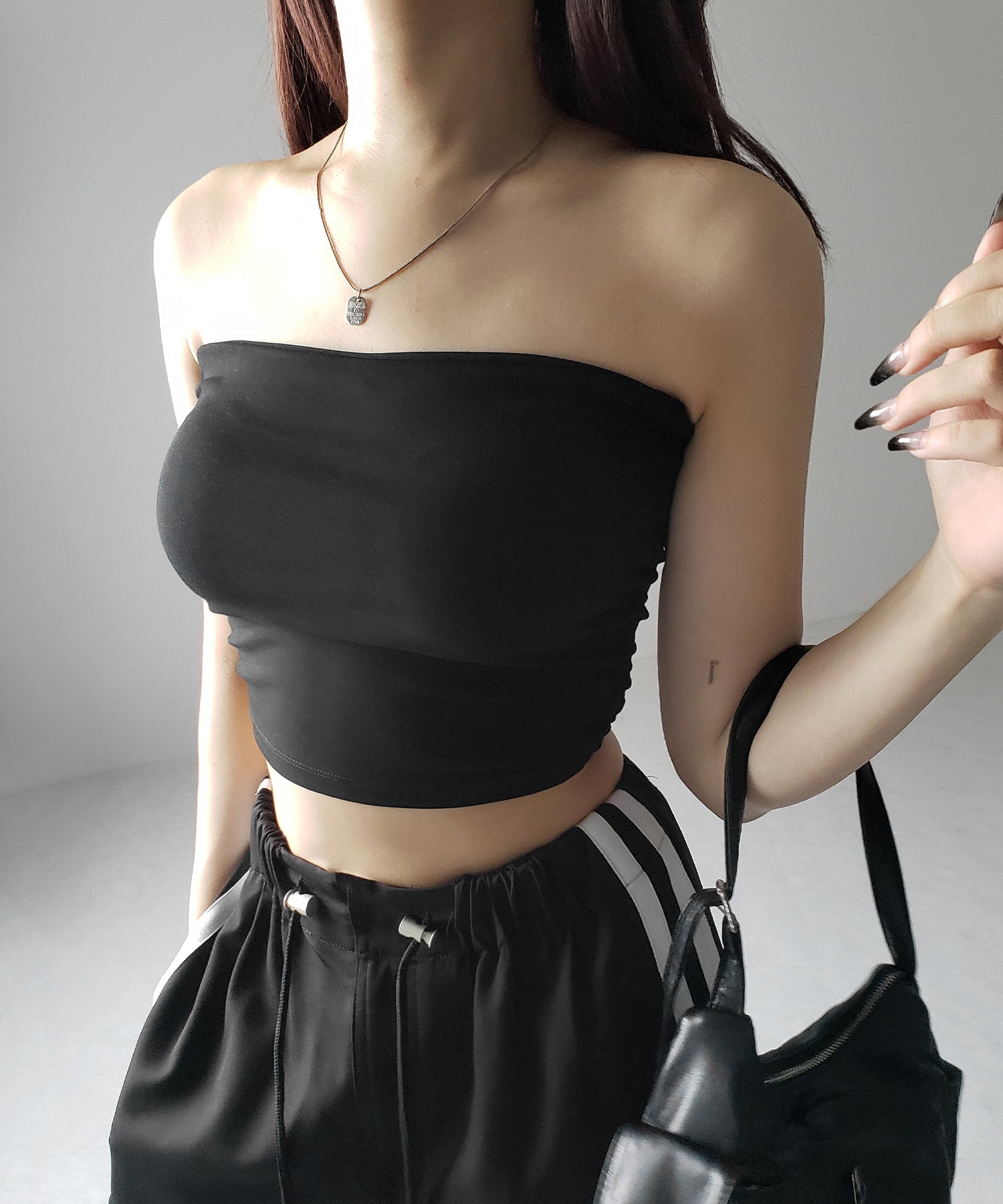 【 カップ付き 】ショートスクエアチューブトップ／ short square tube top
