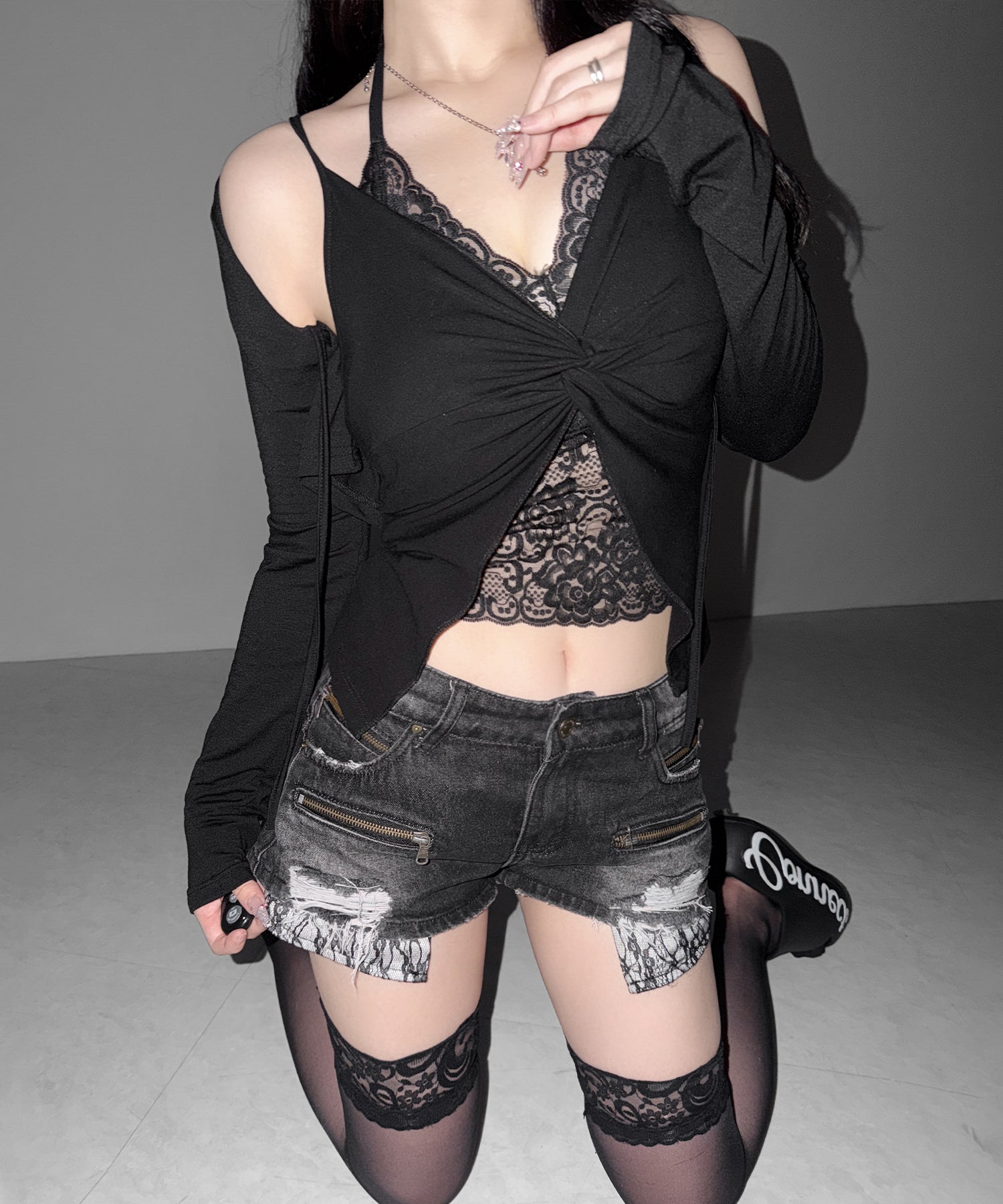 レースポケットダメージデニムマイクロショートパンツ／ lace pocket damage denim micro short pants