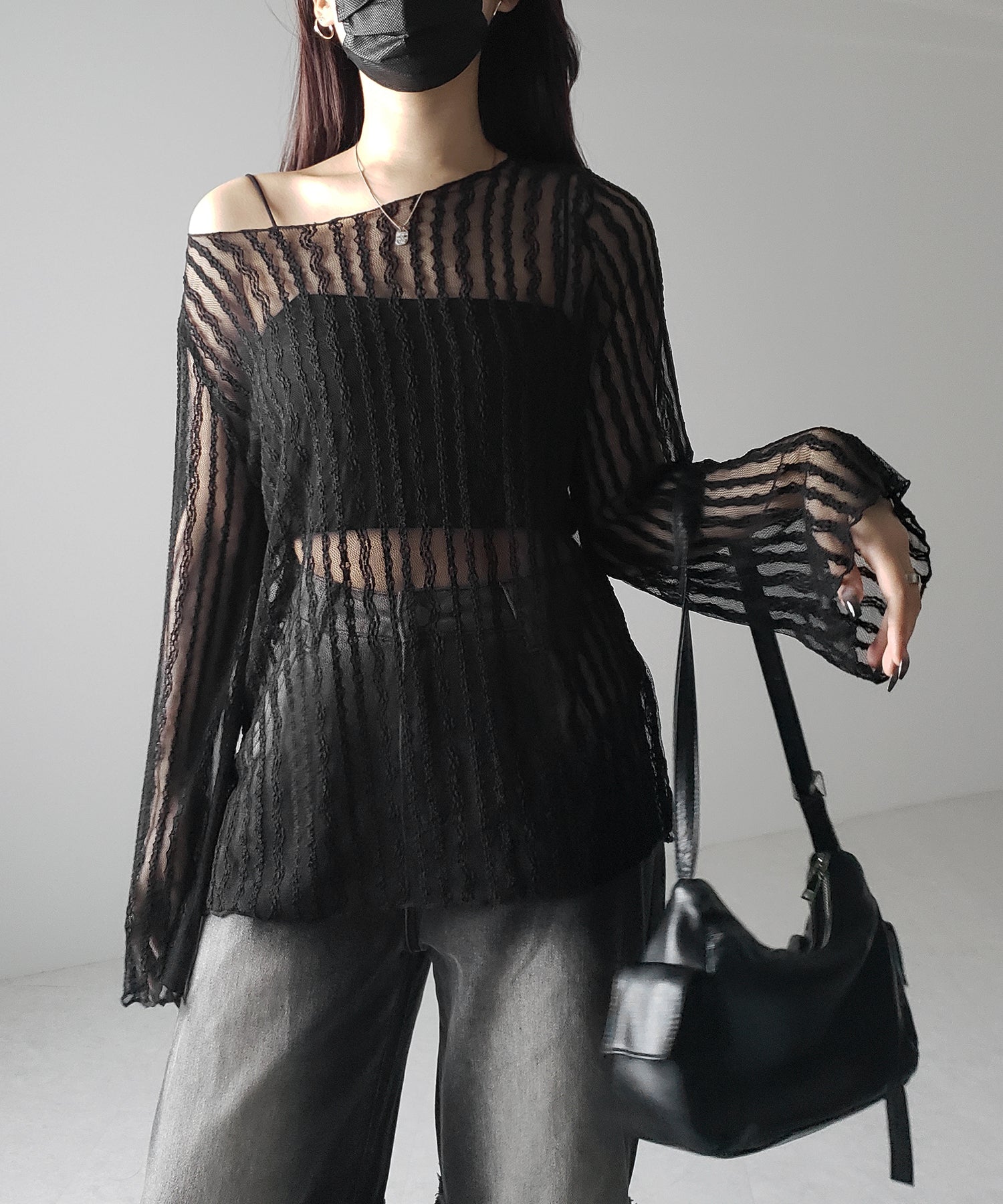 【 ２WAY 】ワンショルワイドスリーブルーズシアートップス ／ one shoulder wide sleeve loose sheer tops