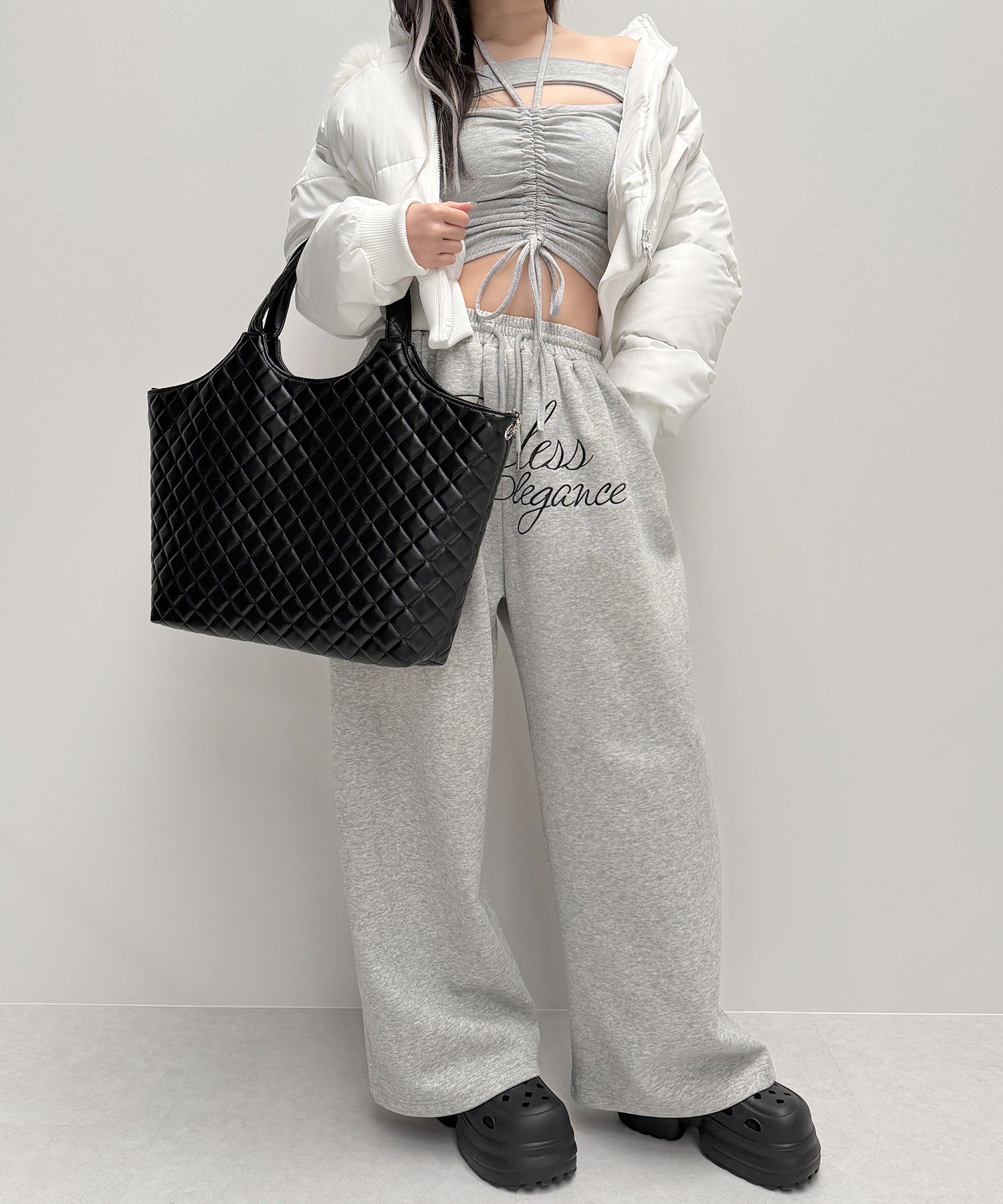 【 A4収納可 】フェイクレザーキルティングトートバッグ ／ fake leather quilted tote bag