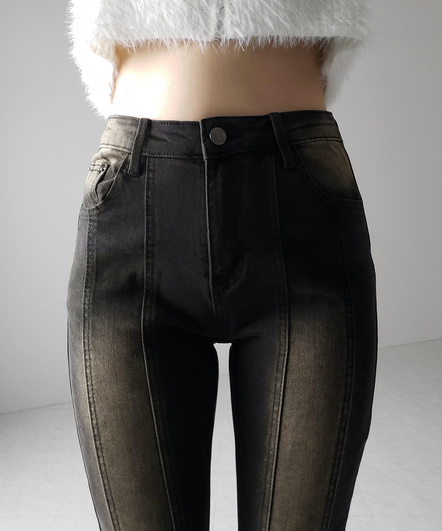 【４size 】ヴィンテージライクストレッチブラックフレアデニム ／ vintage like stretch black flare denim