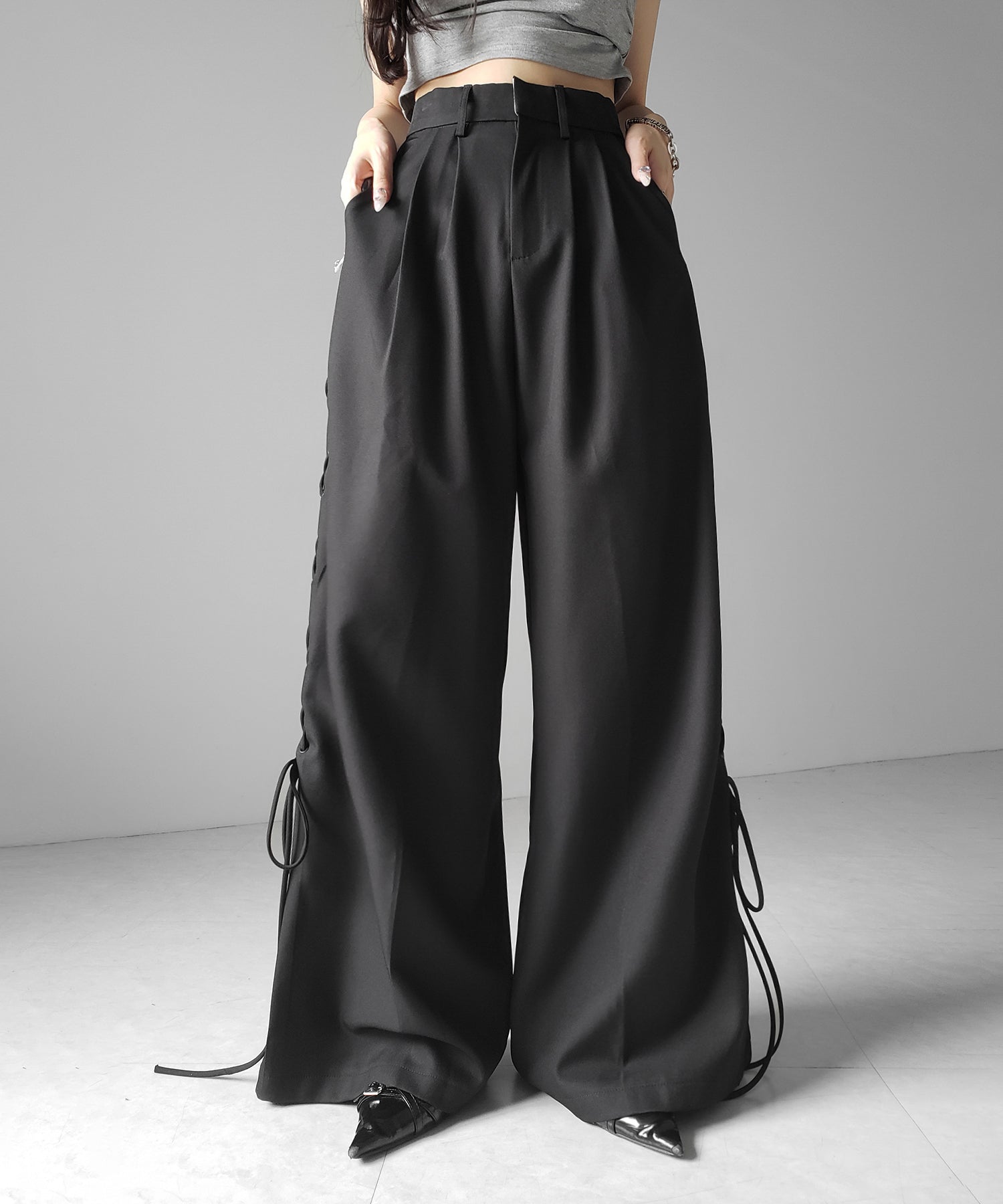 レースアップダブルタックワイドスラックス ／ laceup double tack wide slacks