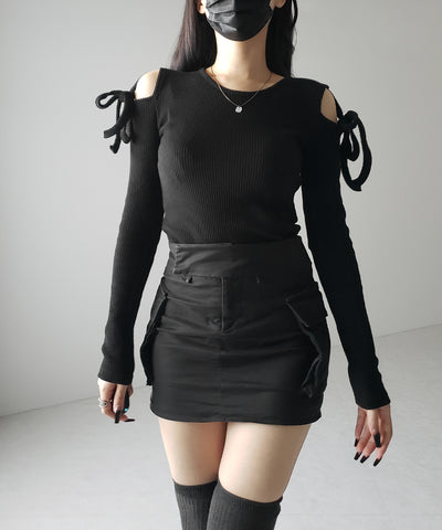 【 ３color 】カットアウトショルダーリボンリブトップス ／ Cut-out shoulder ribbon rib tops