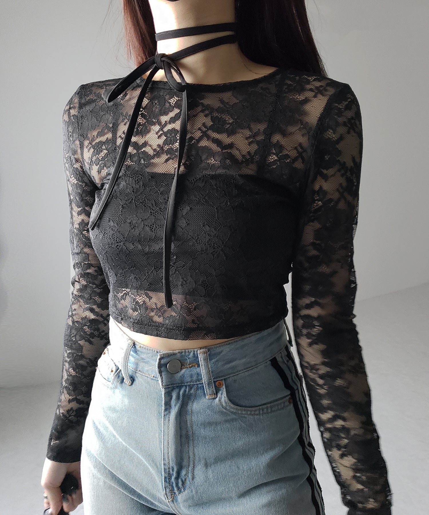 【 ２color 】ストラップリボンショートレーストップス ／ strap ribbon short lace tops