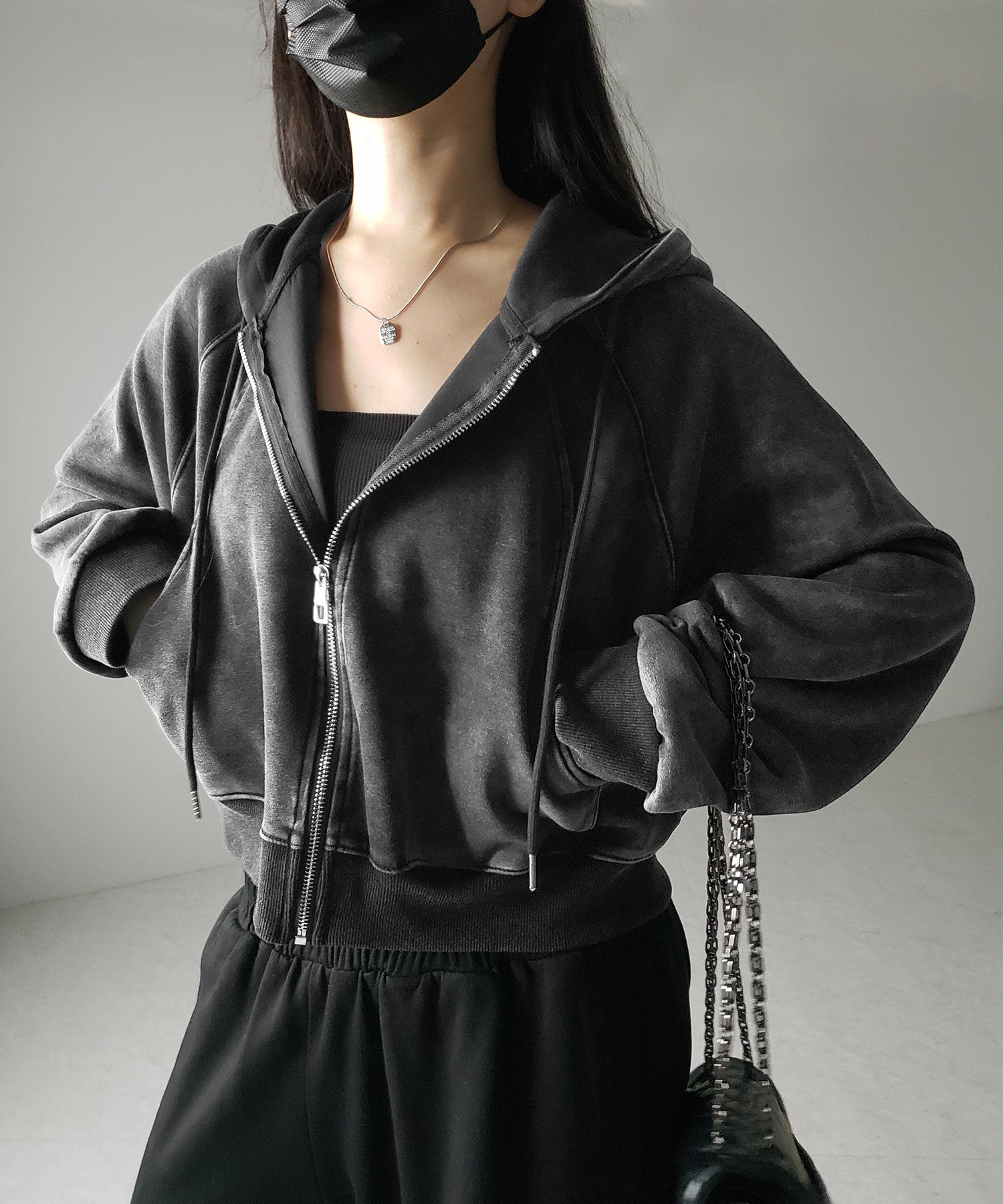 【 ２color 】ピグメントヴィンテージショートジップパーカー ／ pigment vintage short zip hoodie