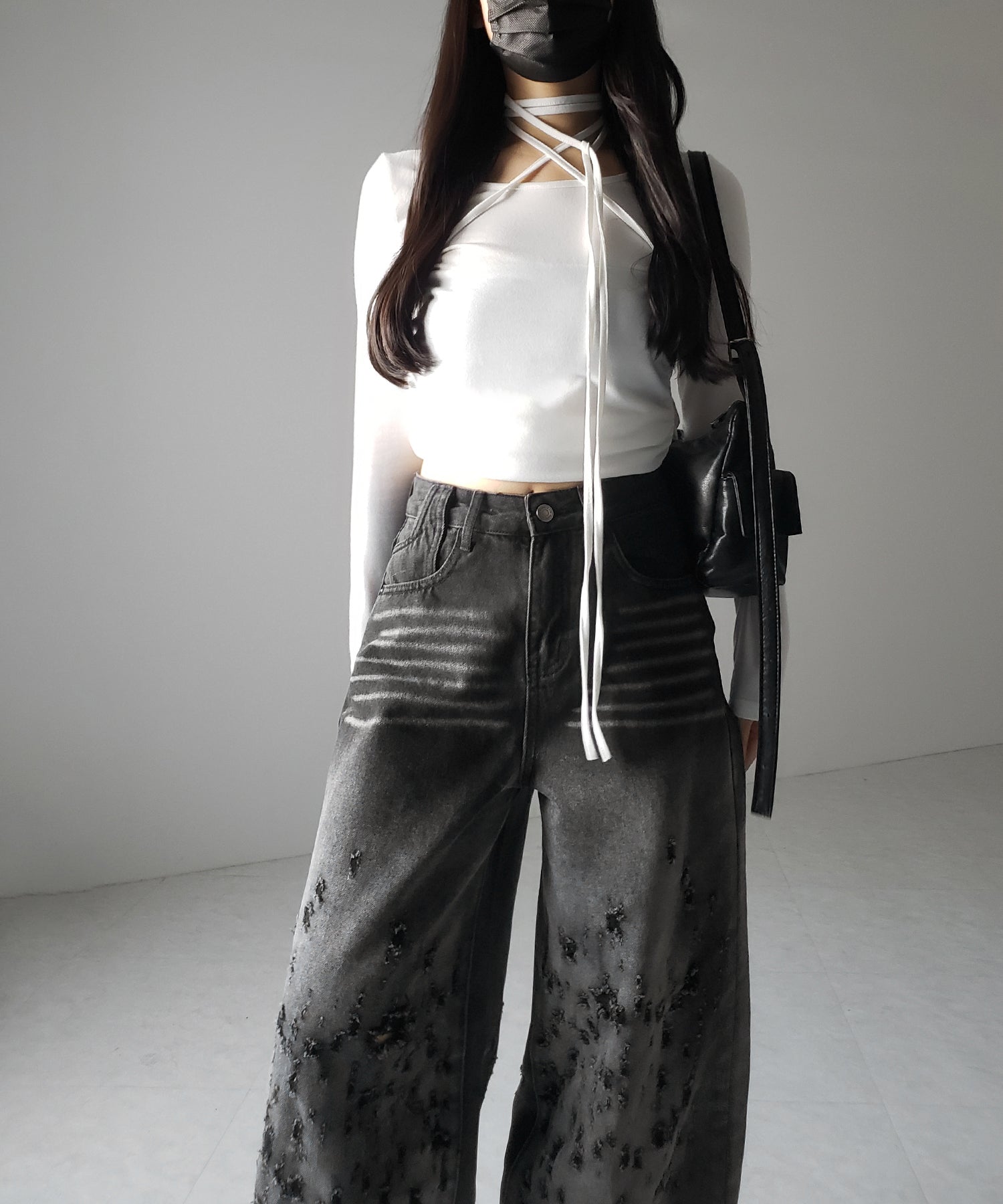 【 ２color ／ ４size 】グラデーションクラッシュダメージワイドデニムパンツ ／ gradation crash damage wide denim pants